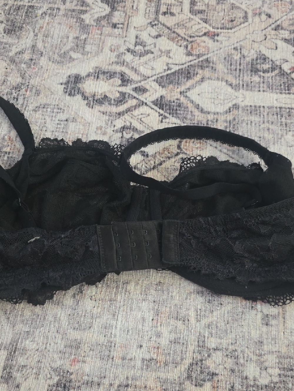Victoria's Secret Black Lace Underwire Bra - Picture 2 of 3